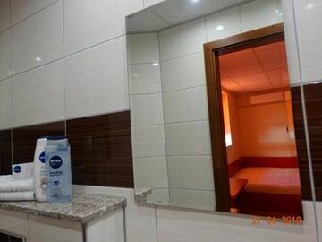 Фото номера Двухместный номер с 1 кроватью Отель Hotel Lago Peshtera г. Пештера 16